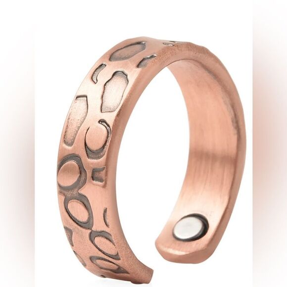 Magnetic By Design Lattice Adjustable Open Ring with Magnetic End in Rosetone - Picture 6 of 7